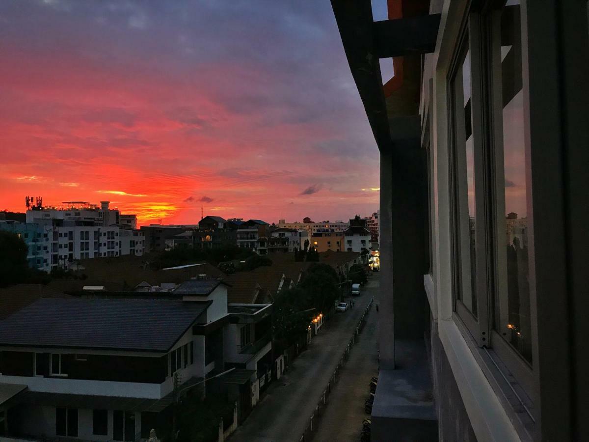 Tropical Sunset Hotel Patong Εξωτερικό φωτογραφία